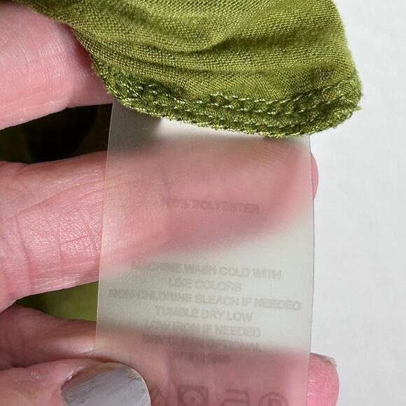 Title 9 Womens L t-shirt S/S 2022 Avocado Green polyester t-shirt Capsule Basic - Picture 4 of 7